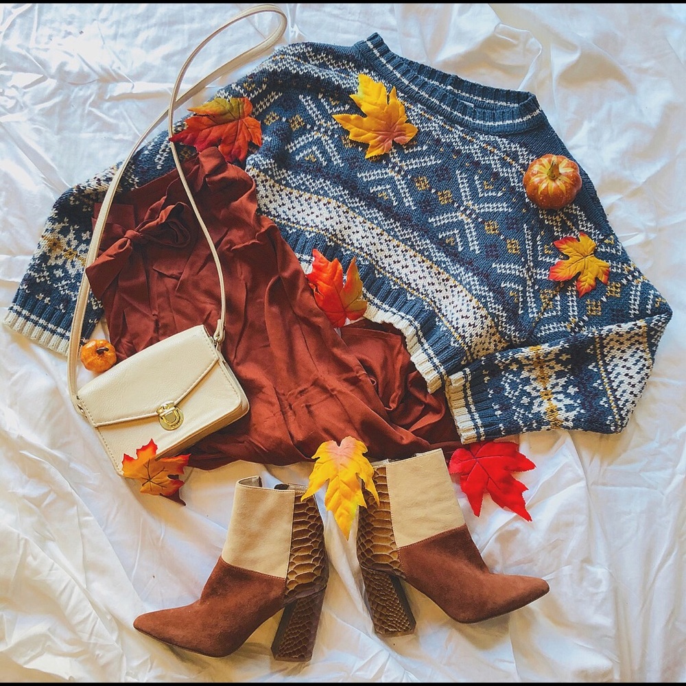 🍁Fall Mystery Box Bundle! 🍂 - Picture 7 of 9